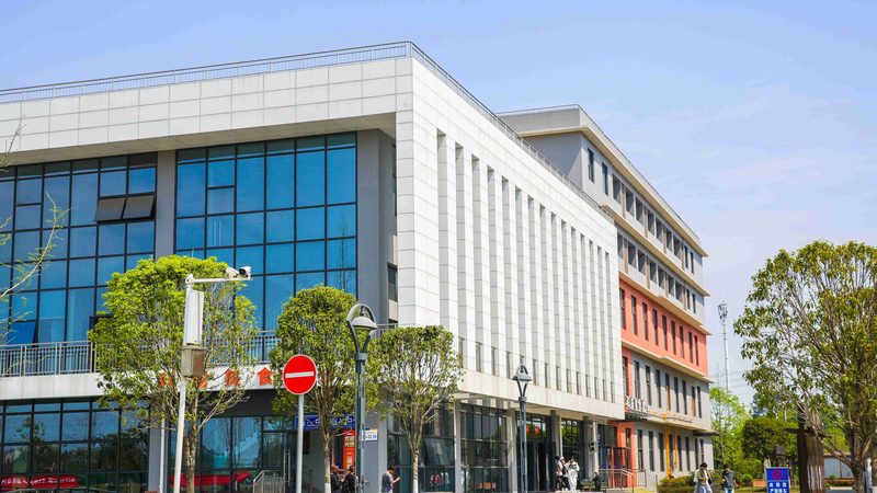 PCB喷锡工艺：揭秘其优缺点与应用场景
